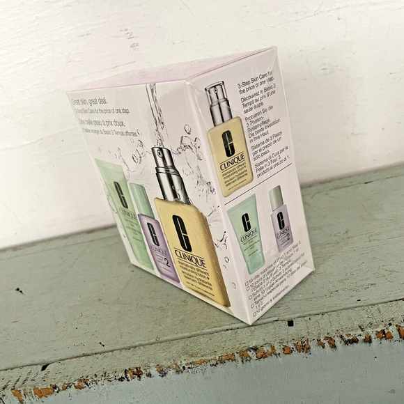 Clinique 3 Step Skincare System Type 2 Dry / Combination Travel Size Set SEALED - Picture 5 of 9